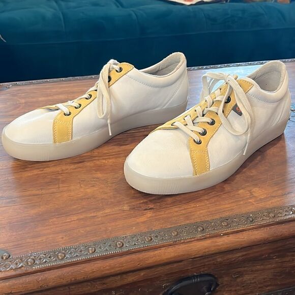Softens leather sneakers, 42/ 11 US! - Picture 3 of 6